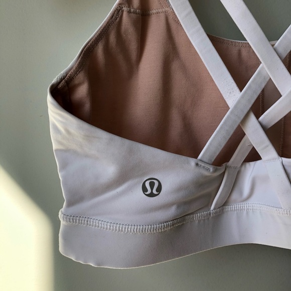 Lululemon Energy Bra - White - Size 8 - Picture 3 of 5